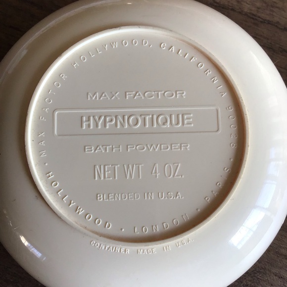 NEW Vintage Max Factor Hypnotique Bath Powder (4 ounces) - Picture 4 of 4